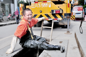 滇投人风采 一颗赤诚之心 换来城市万家洁